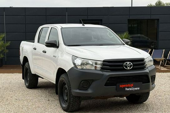 Toyota HiLux Double Cab DLX 4x4