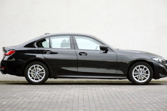 BMW Seria 3 318i
