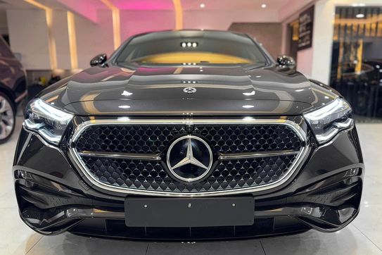 Mercedes Klasa E 220 d 4-Matic AMG