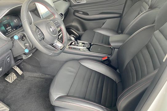MG HS 1.5 T-GDI Luxury DCT