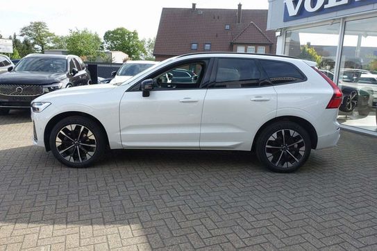 Volvo XC60 B5 AWD Plus Dark