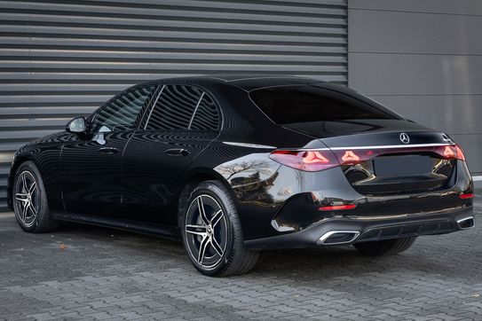 Mercedes Klasa E 220 d 4-Matic AMG