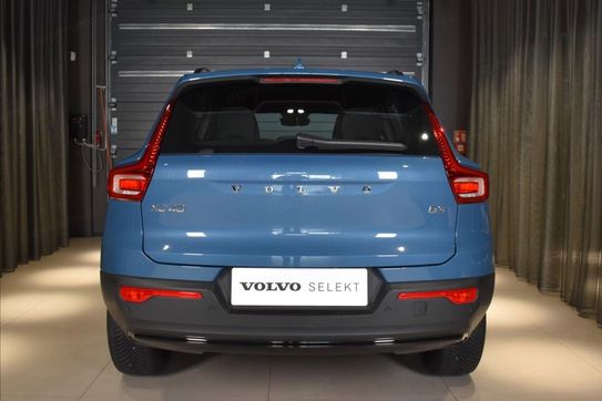 Volvo XC40 B3 Plus Dark