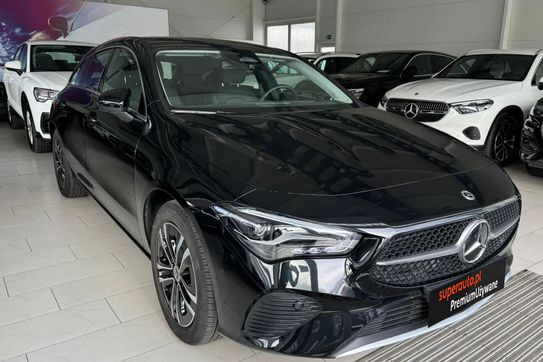 Mercedes CLA 180 d 7G-DCT