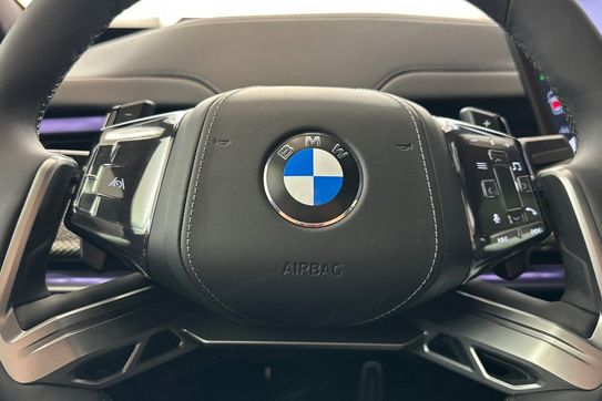 BMW Seria 7 740 xDrive M Sport