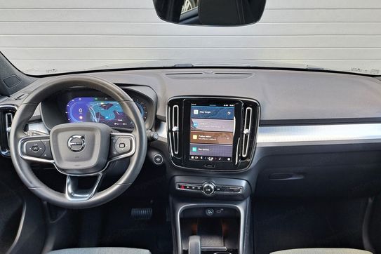 Volvo XC40 B3 Plus Dark aut
