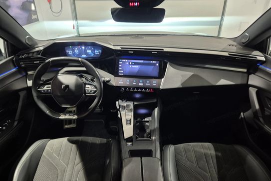 Peugeot 308 1.2 PureTech GT S&S EAT8