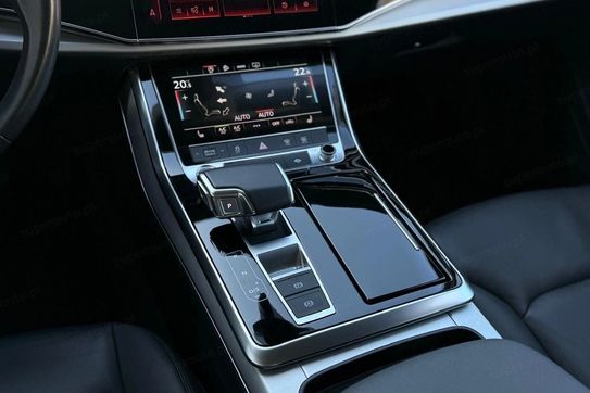 Audi Q7 45 TDI quattro S Line
