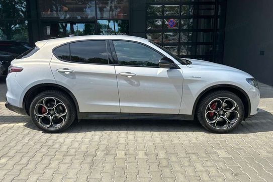 Alfa Romeo Stelvio 2.0 Turbo Veloce Q4 aut