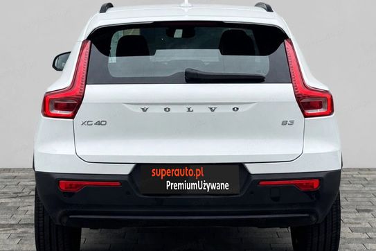 Volvo XC40 B3 Plus Dark