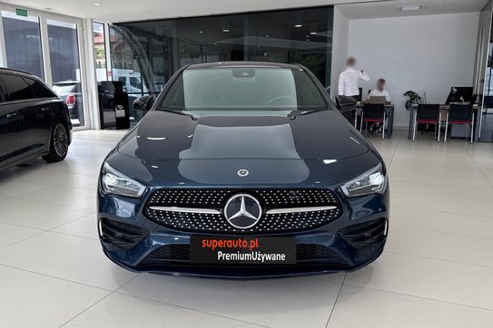 Mercedes CLA Shooting Brake 250 e AMG Line