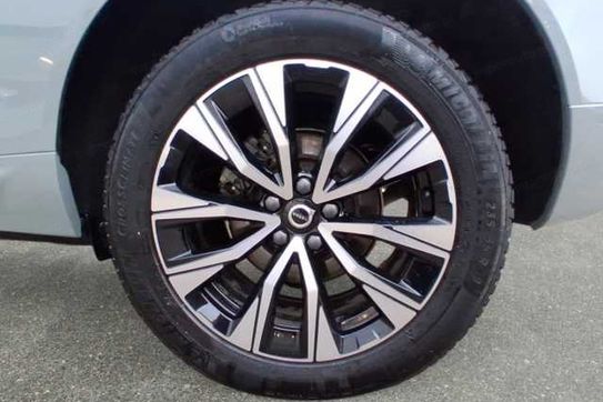 Volvo XC60 B5 B AWD Plus Dark