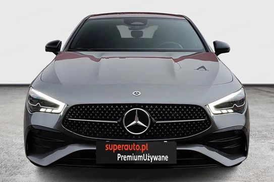 Mercedes CLA 250 e AMG Line