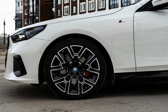 BMW Seria 5 520d xDrive M Sport