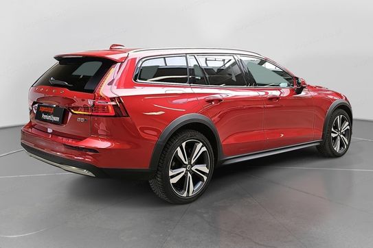 Volvo V60 CC Plus B5 B AWD