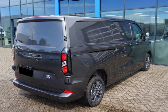 Ford Transit Custom 320 L2H1 Limited