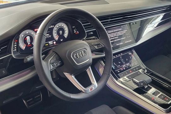 Audi Q8 45 TDI mHEV quattro Tiptronic