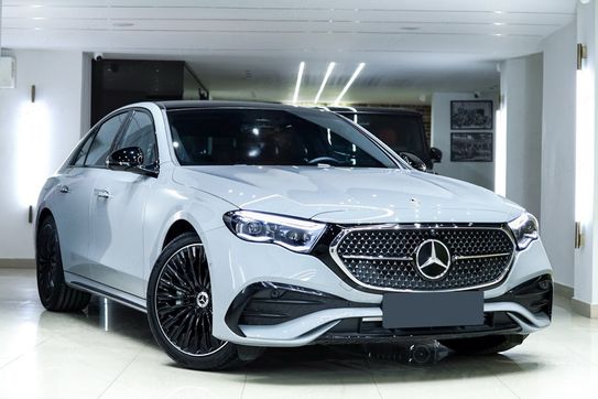 Mercedes E Klasa 220 d 4-Matic AMG