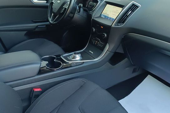 Ford S-MAX Hybrid Titanium CVT