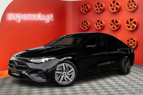 Mercedes CLA 200 mHEV 8G-DCT