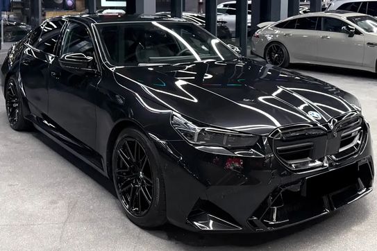 BMW Seria 5 M5