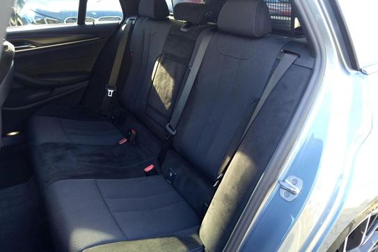 BMW Seria 5 530d xDrive mHEV aut