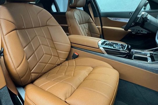 BMW Seria 7 740d xDrive M Sport