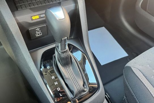 Ford Transit Courier Limited A7