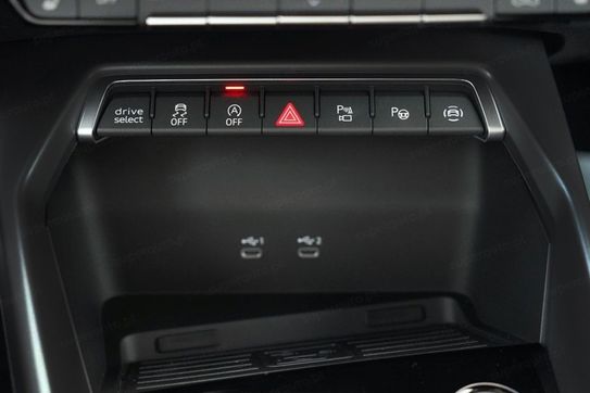 Audi A3 RS3 TFSI quattro Sportback