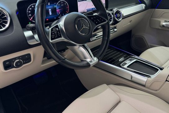 Mercedes GLB 200 d Progressive 8G-DCT