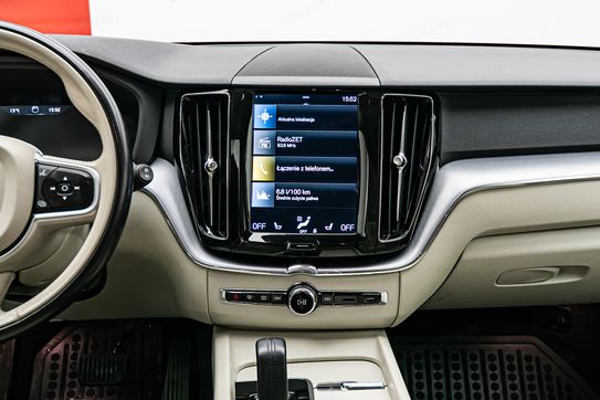 Volvo XC60 B4 D AWD Momentum Pro aut