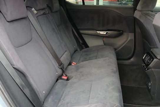 Lexus RZ 450e Omotenashi DIRECT4