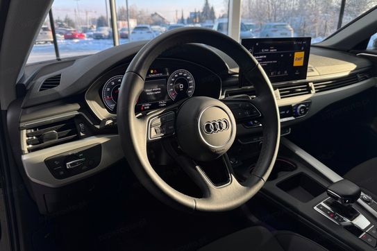 Audi A4 35 TFSI S Line
