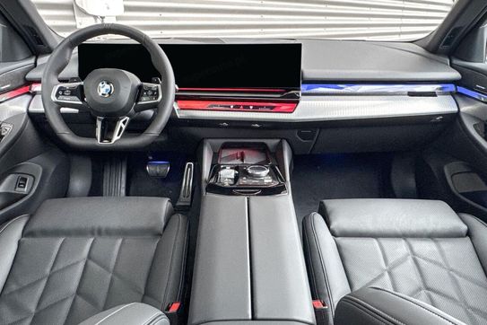 BMW Seria 5 Touring 520d xDrive M Sport