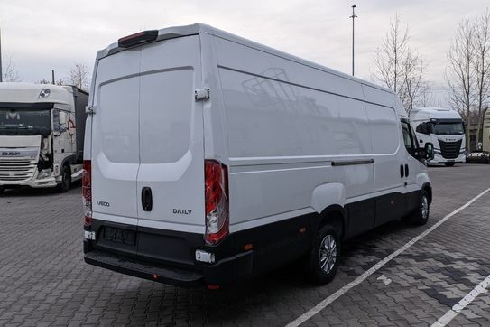 Iveco Daily 35S18 HI-MATIC 16m3 L4h2