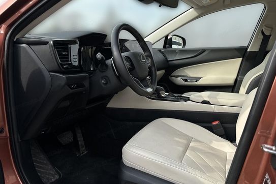 Lexus NX 450h+ AWD