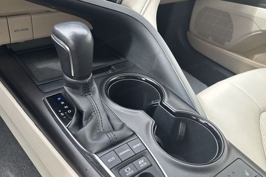 Toyota Camry 2.5 Hybrid Comfort