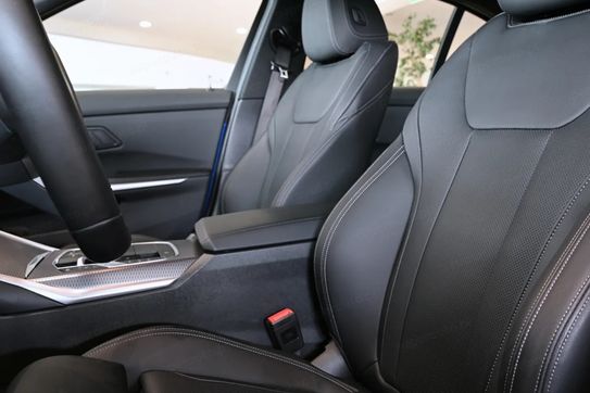 BMW Seria 3 318i M Sport