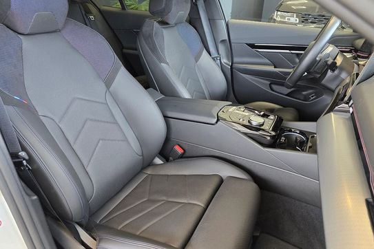 BMW Seria 5 520i M Sport