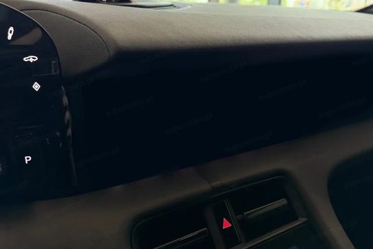 Porsche Taycan 4 Black Edition