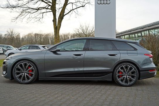 Audi A6 E-tron quattro