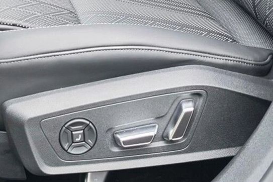 Audi A6 TDI quattro S line Avant