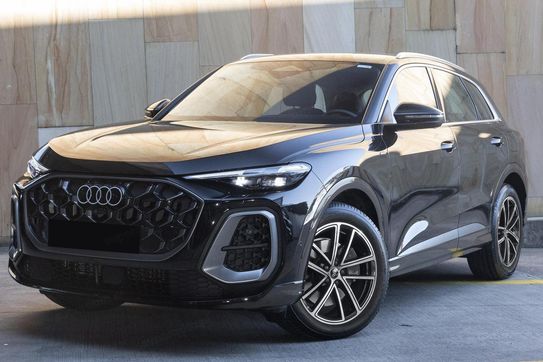 Audi Q5 e-Hybrid quattro S line