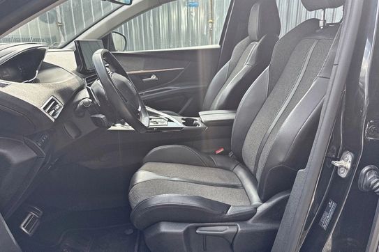 Peugeot 3008 1.2 PureTech S&S EAT8