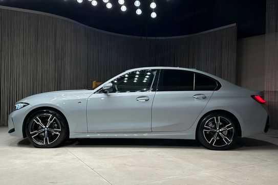 BMW Seria 3 318i M Sport