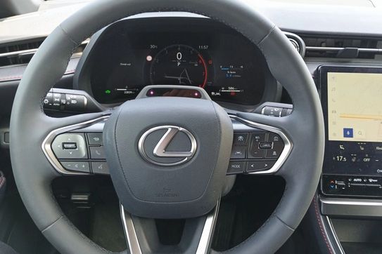 Lexus LBX 1.5 Hybrid Emotion