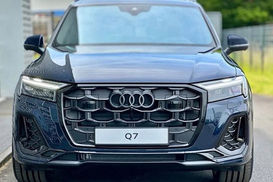 Audi Q7 55 TFSI e quattro S Line