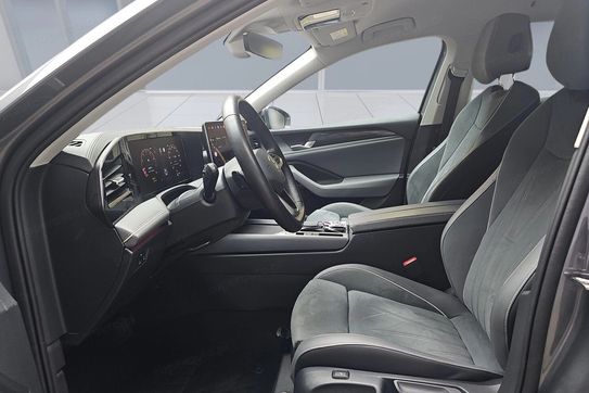 Volkswagen Passat 1.5 TSI  DSG