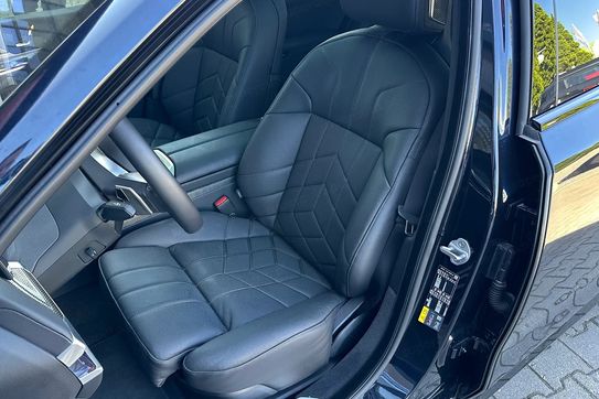 BMW i7 105.7kWh M70 xDrive