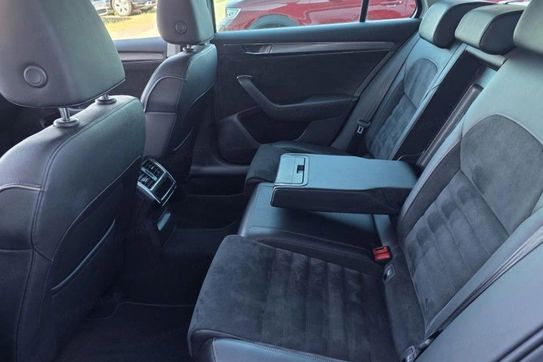 Skoda Superb 2.0 TDI 4x4 Scout DSG